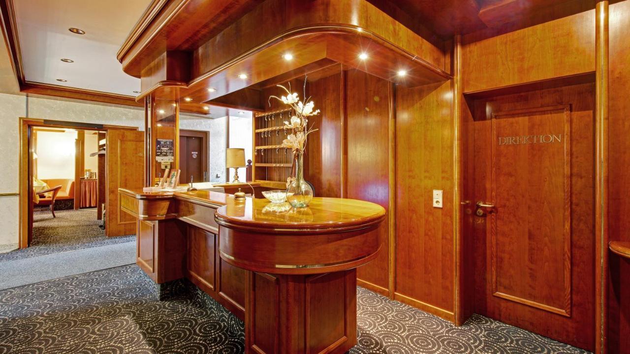 Hotel Am Schelztor Esslingen am Neckar Eksteriør bilde